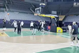 太阳城娱乐注册_关于教练临场调整及时，比赛走势改变的信息