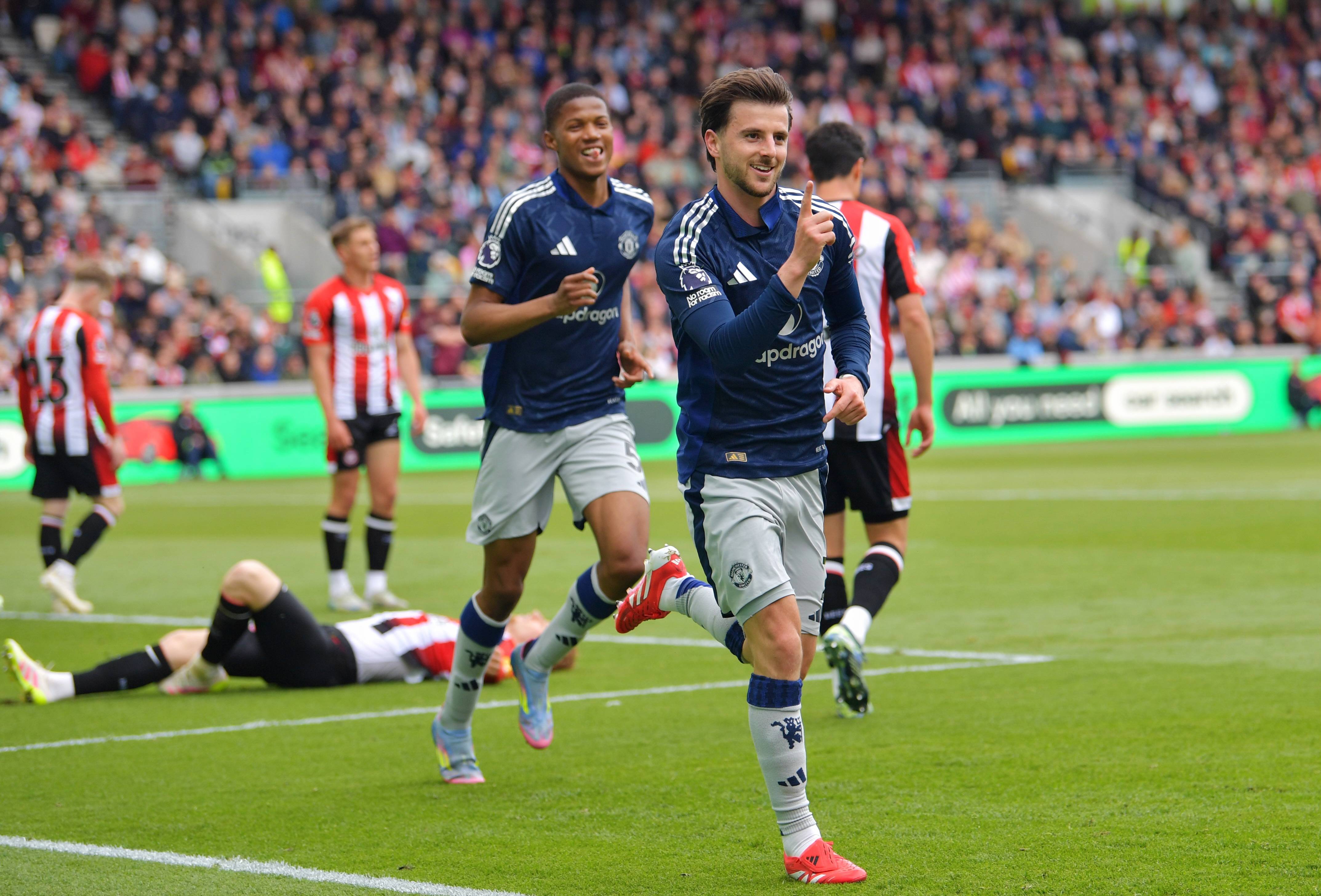 英超b费补时射失点球 曼联88分钟惨遭绝杀主场负